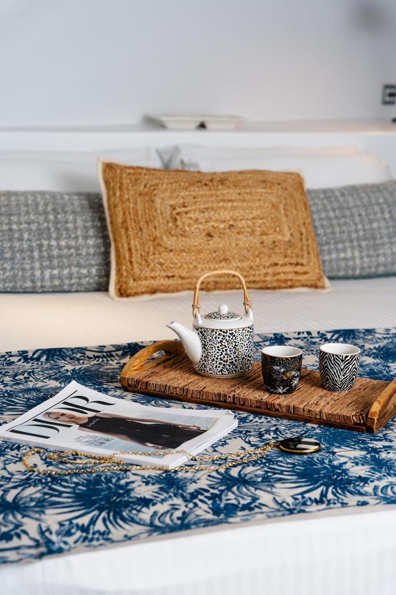 Sunday Luxury Suites Agia Anna  Exterior foto